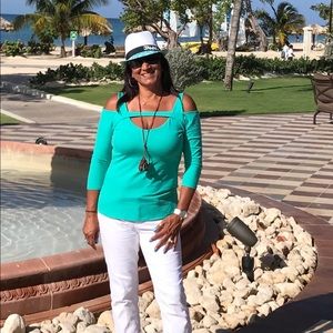 Meet your Posher, Anna